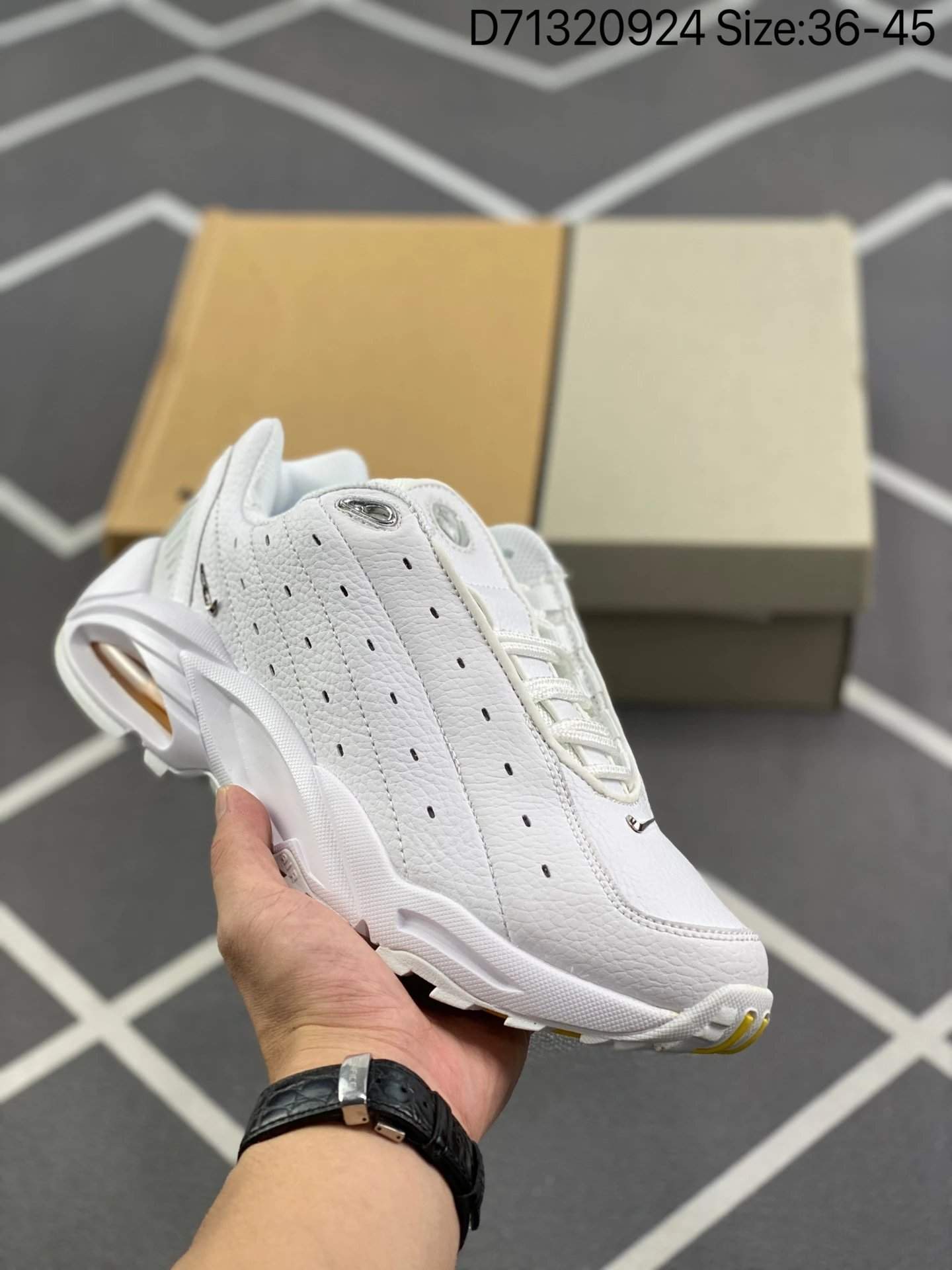 Nike White Leather S