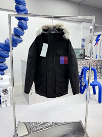 Canada Goose Puffer Jacket — seller photo 9