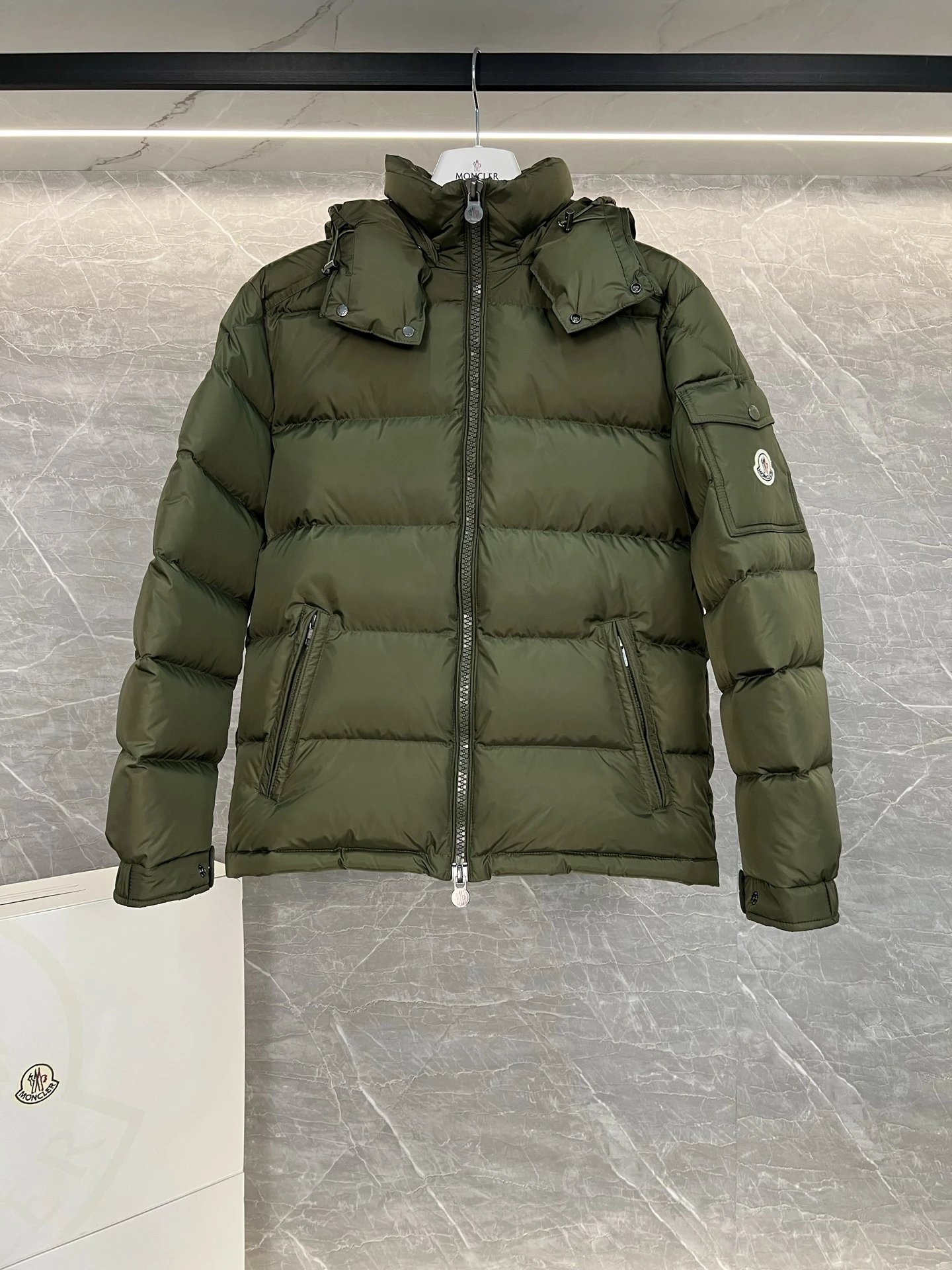 B Matte SKU image
