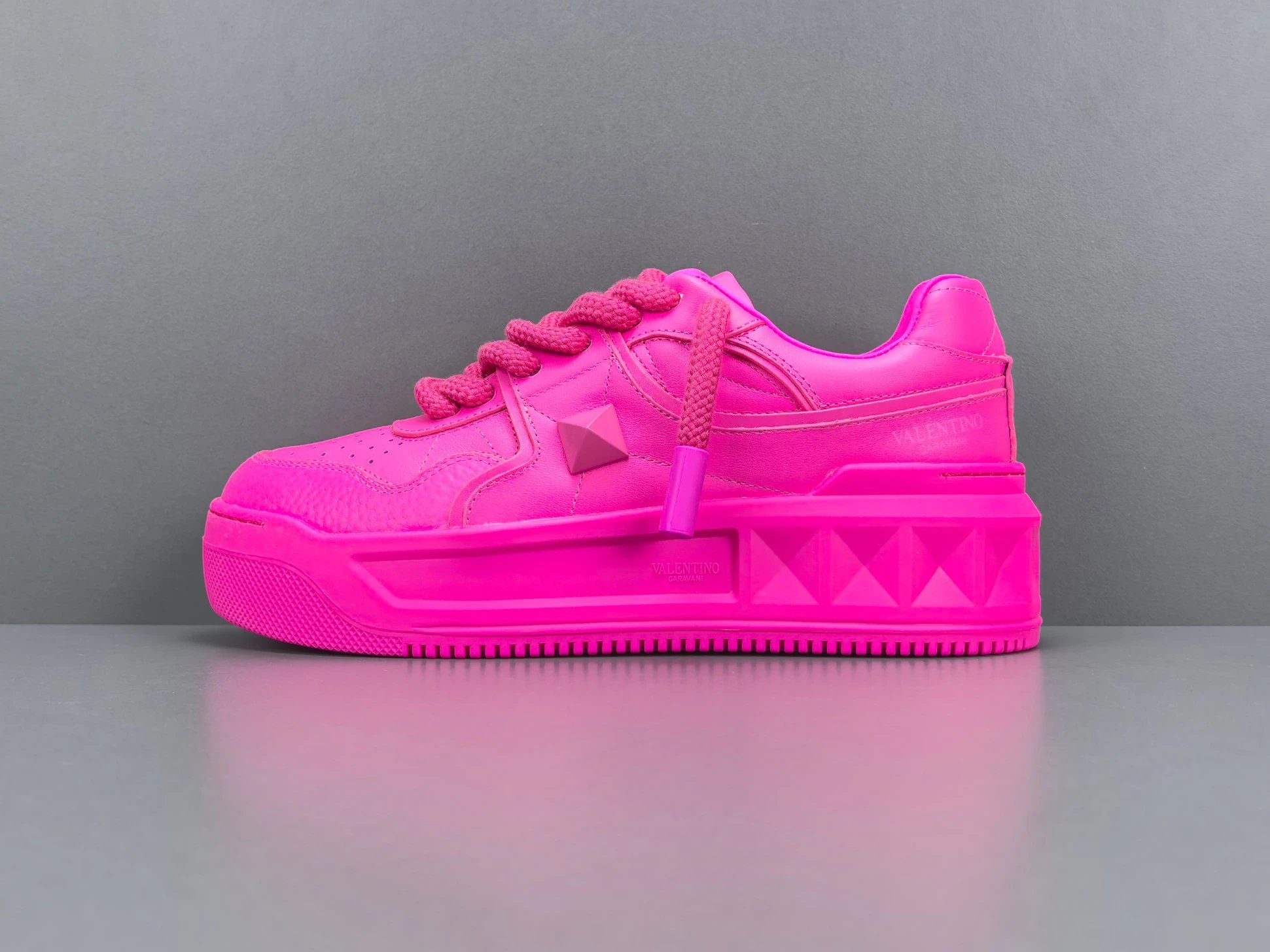 L SKU image