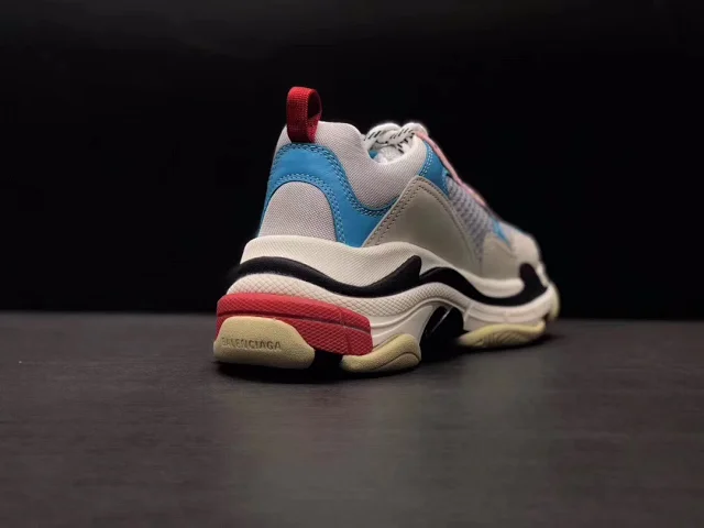 顶级新 Plus版 国产 版 Balenciaga Tripe S 巴黎 世家 复 古老爹 鞋 白玉浅做旧 顶级新 Plus版 国产 版 Balenciaga Tripe S 巴黎 世家 复 古老爹 鞋 白玉浅做旧