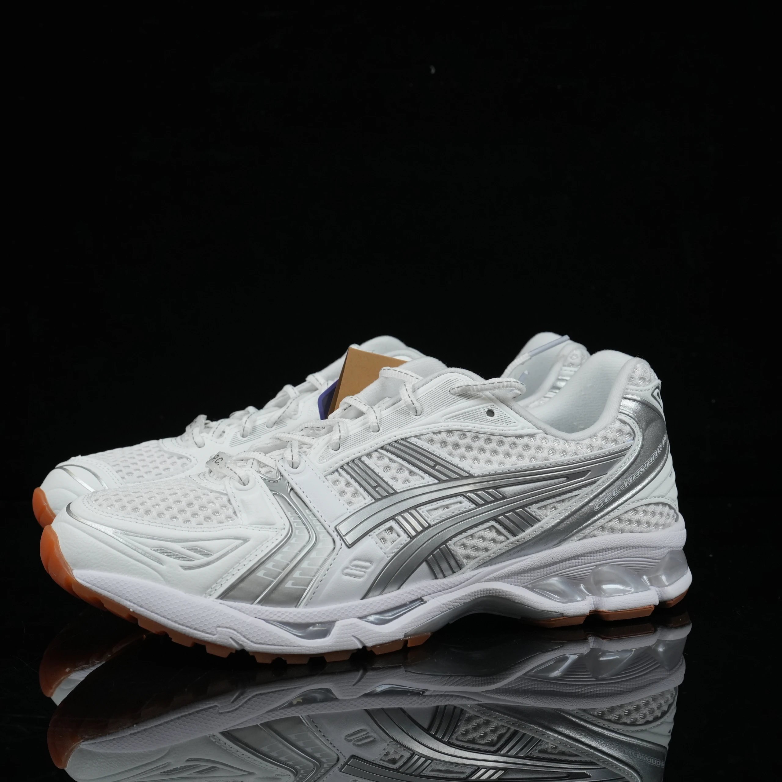 Asics Gel-Kayano 14 Low A.P.C. White Silver 1203A210-100