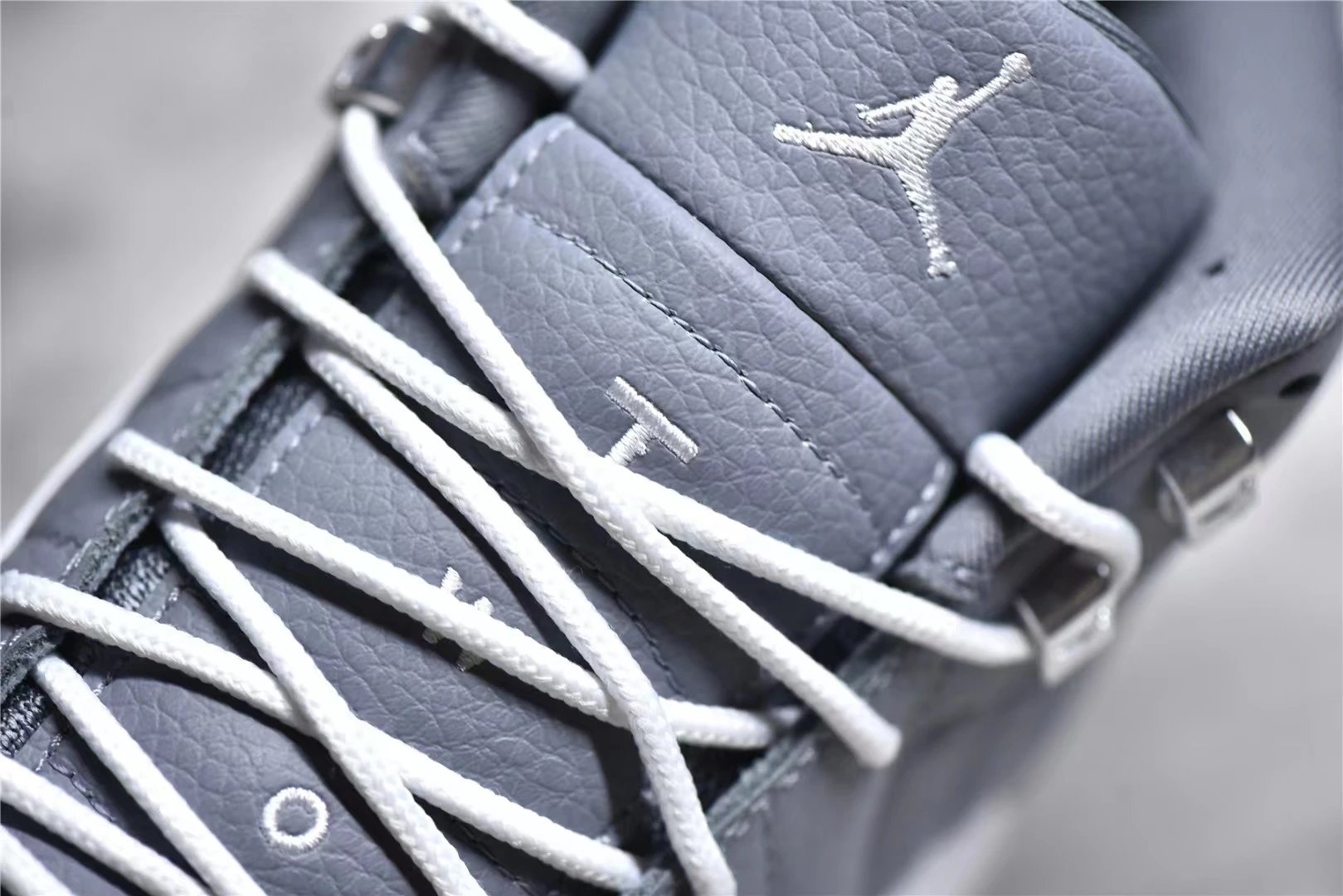 Air Jordan 12 White Cement Grey Sneakers - 41