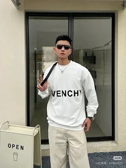 thumbnail for 鼎级版本经典字母logo刺绣4G圆领套头卫衣