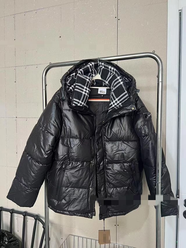 Burberry down jacket: seller detail photo 5