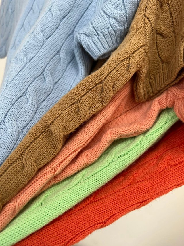 Ralph Lauren Cropped Sweater Shirt: seller detail photo 9