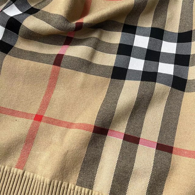 Burberry Sweater: seller detail photo 11