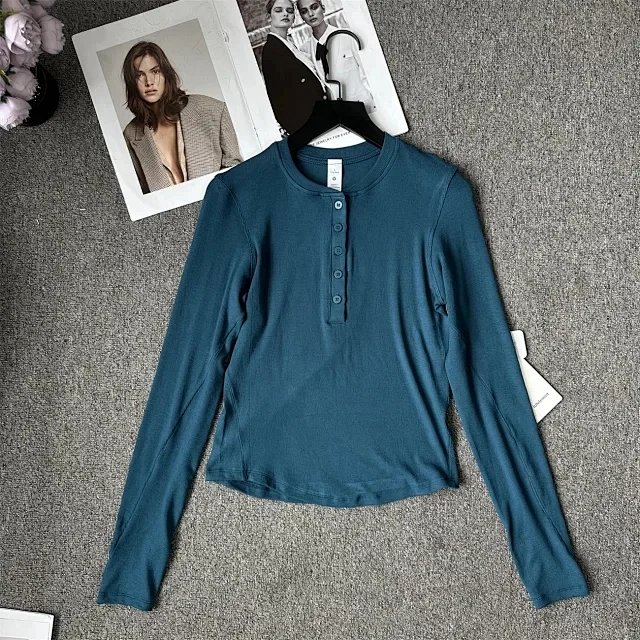 Lululemon Longsleeve Polo: seller detail photo 14