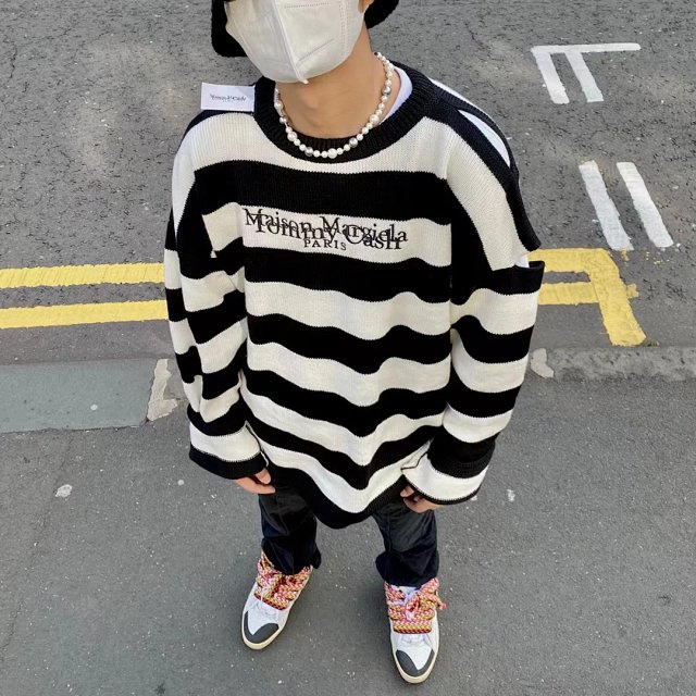 Tommy Cash Sweater: seller detail photo 11