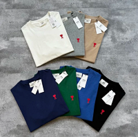 Ami tee — seller photo 2