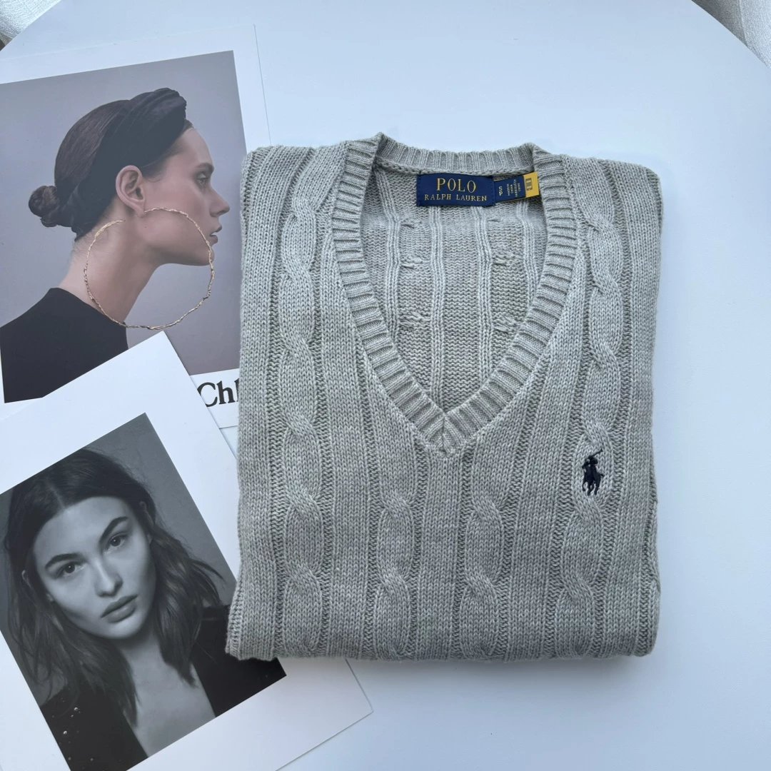 Polo Ralph Lauren Sweater · 4