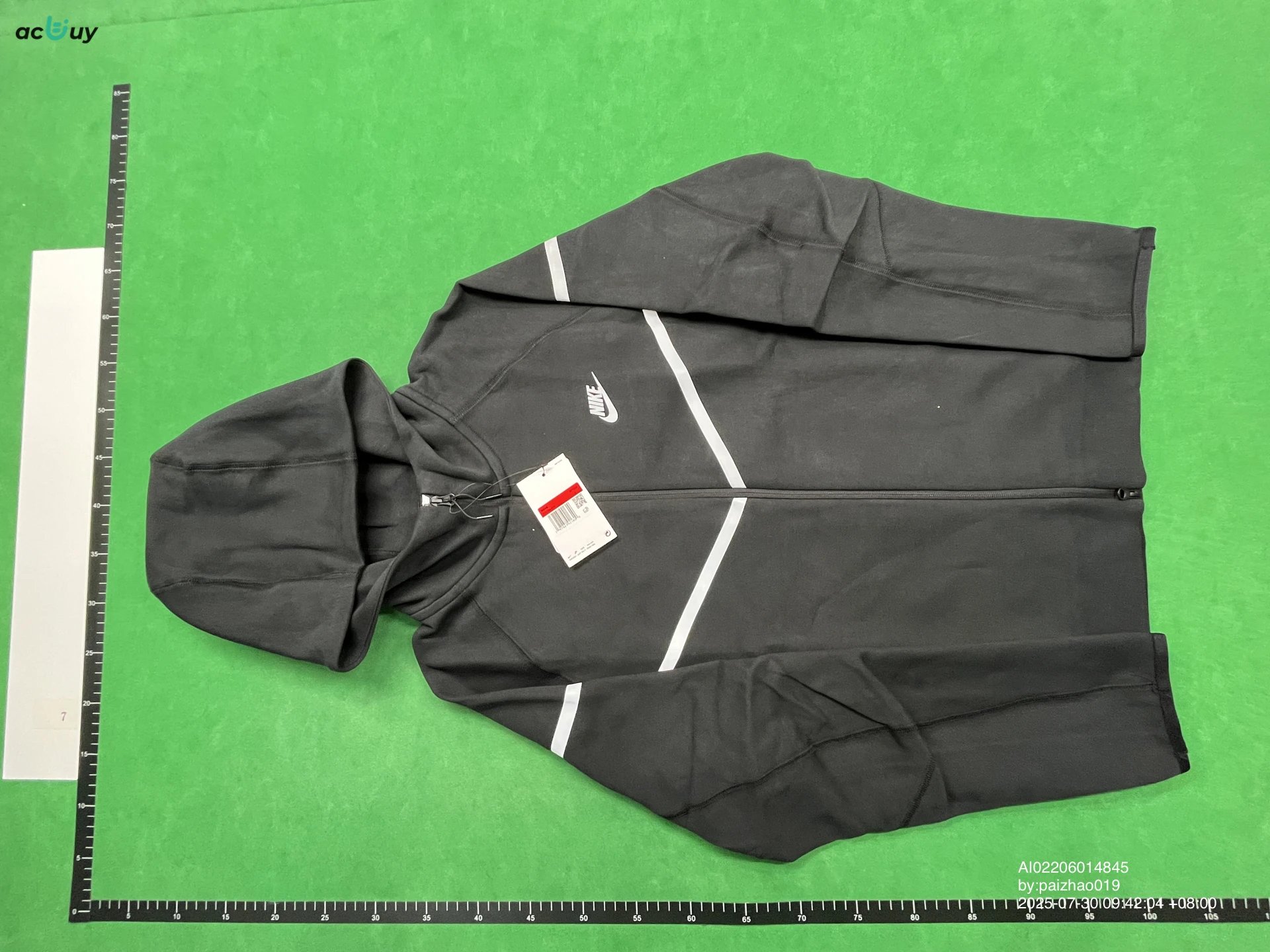 Black reflective