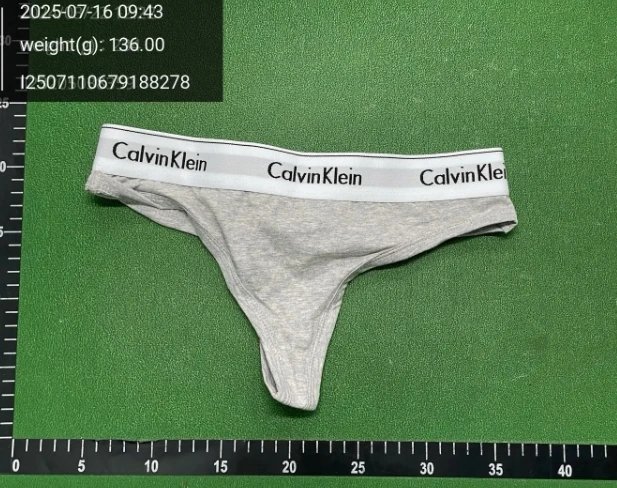 Grey thong