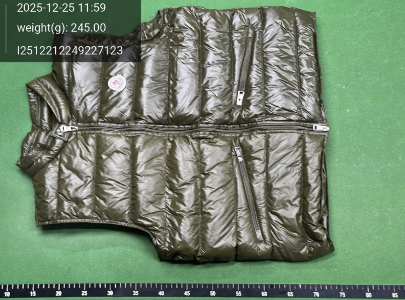 Vest Dark Green