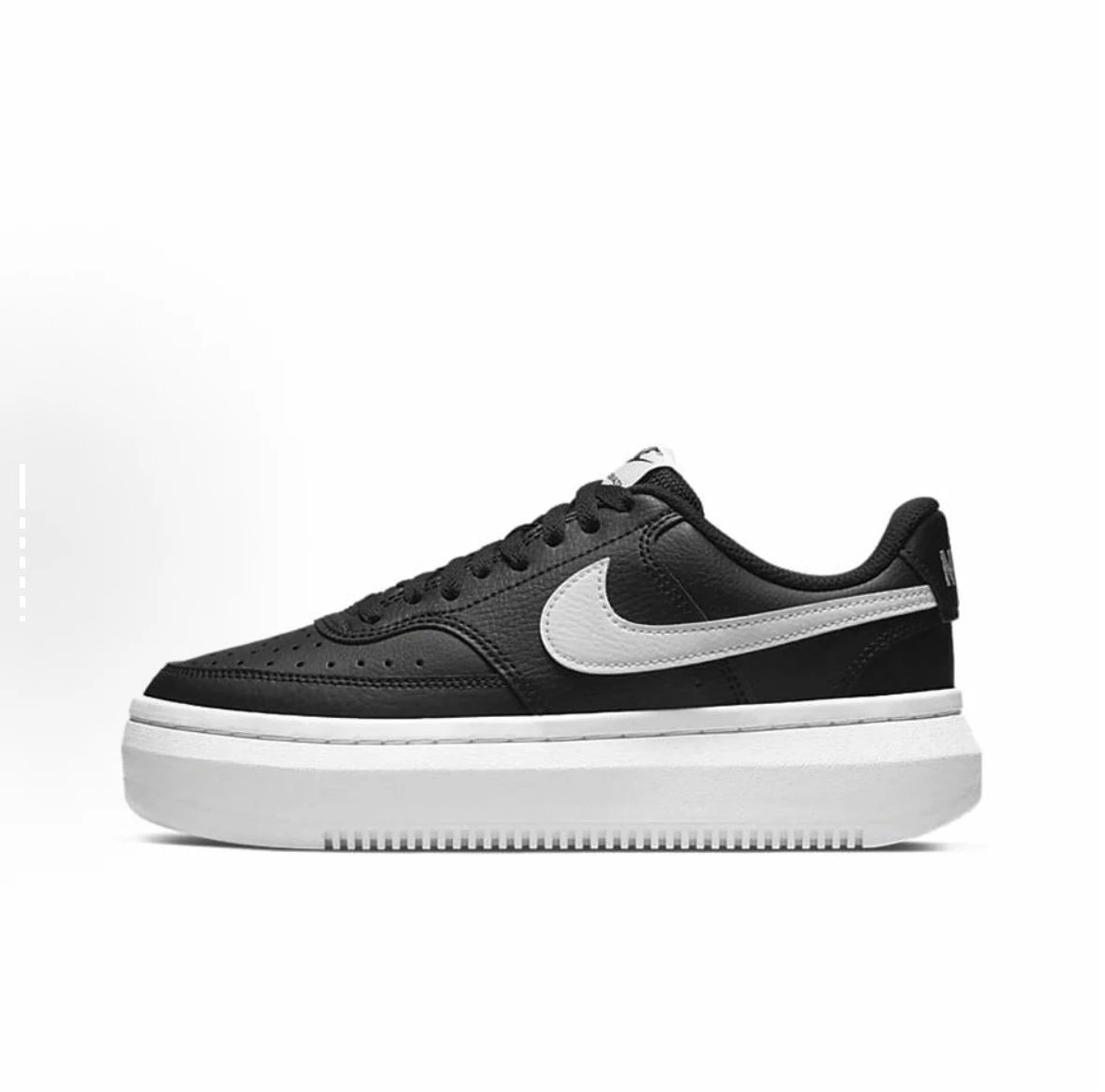 Thick-soled black and white SKU image