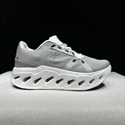 thumbnail for On Cl0udeclipse Size:36-45