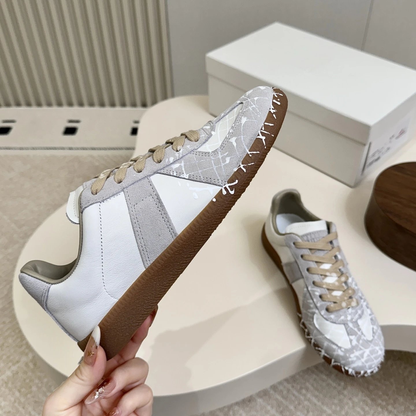 18 # Customization Non refundable