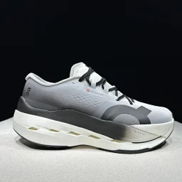 thumbnail for On Cl0udboom Max Size:36-45