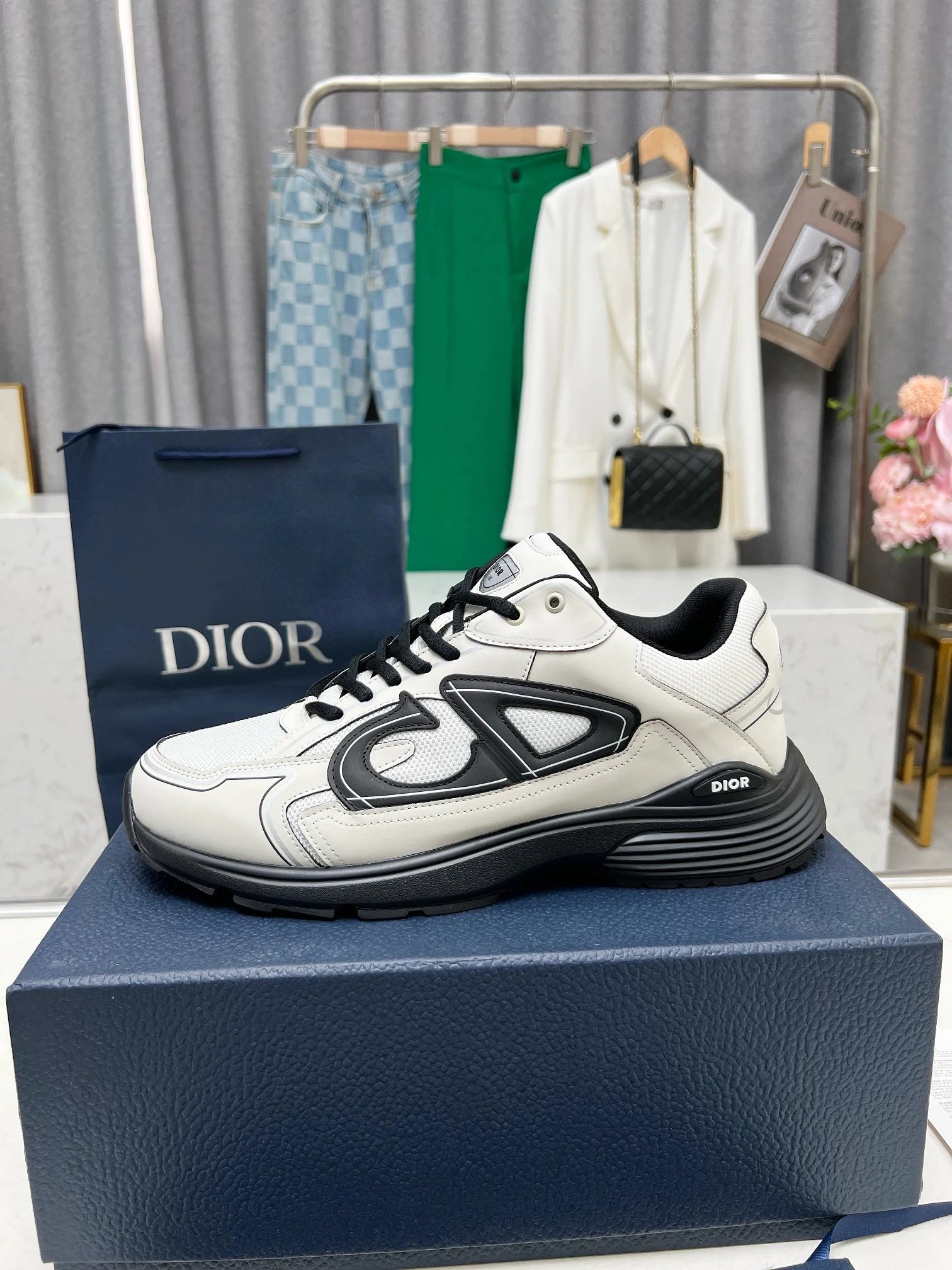 11 SKU image