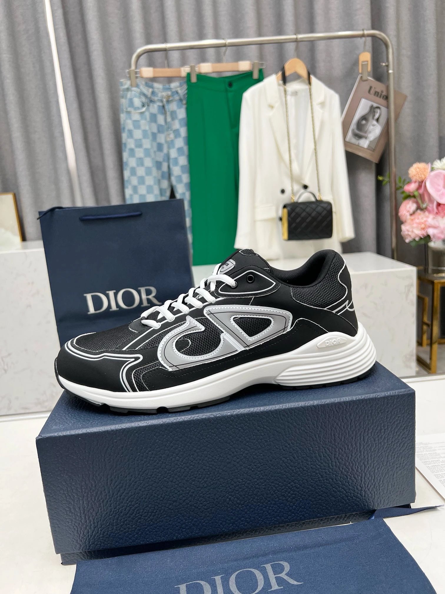 8 SKU image