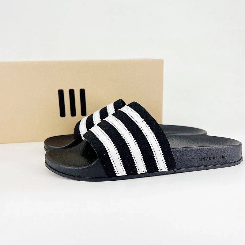 Black and white SKU image