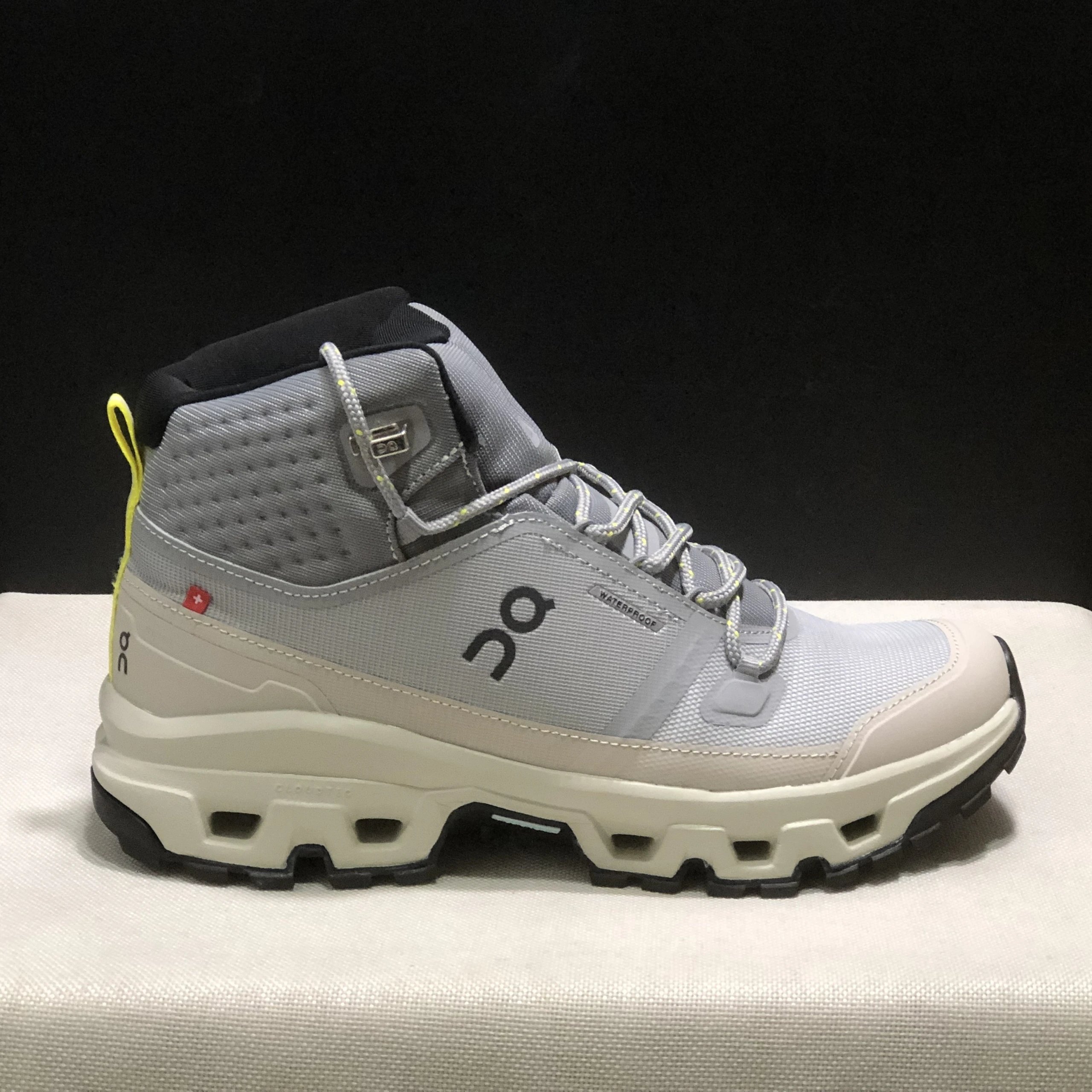On Boots Cloudrock Waterproof Hiking — 2#