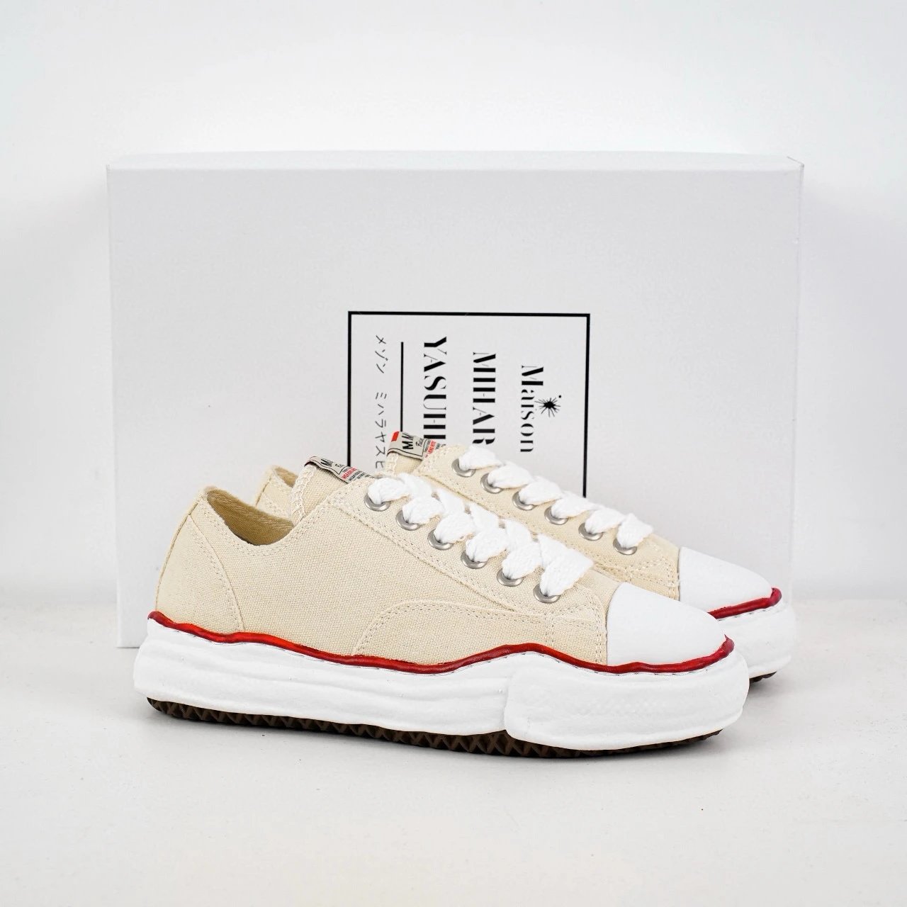 Converse beige canvas SKU image