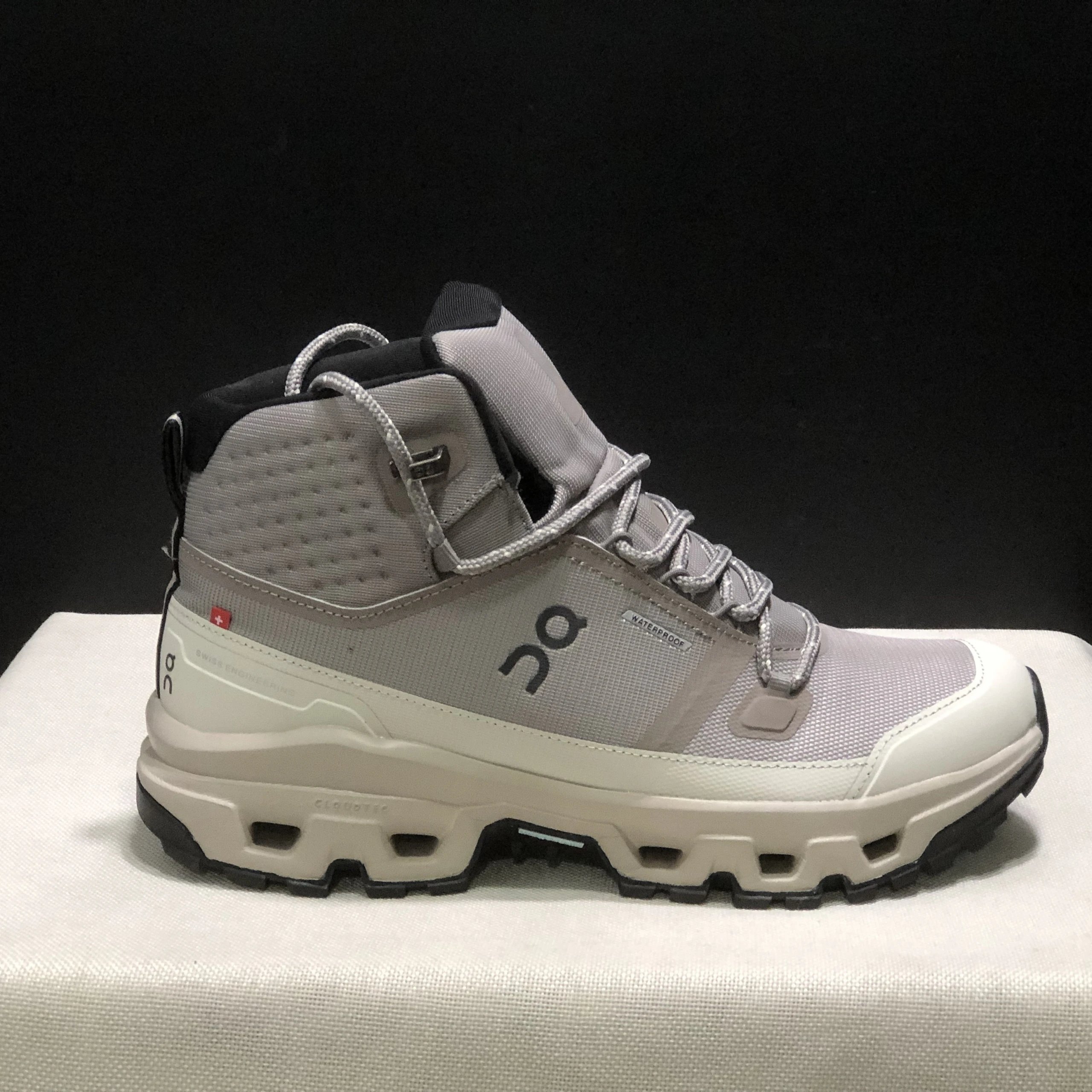 On Boots Cloudrock Waterproof Hiking — 5#