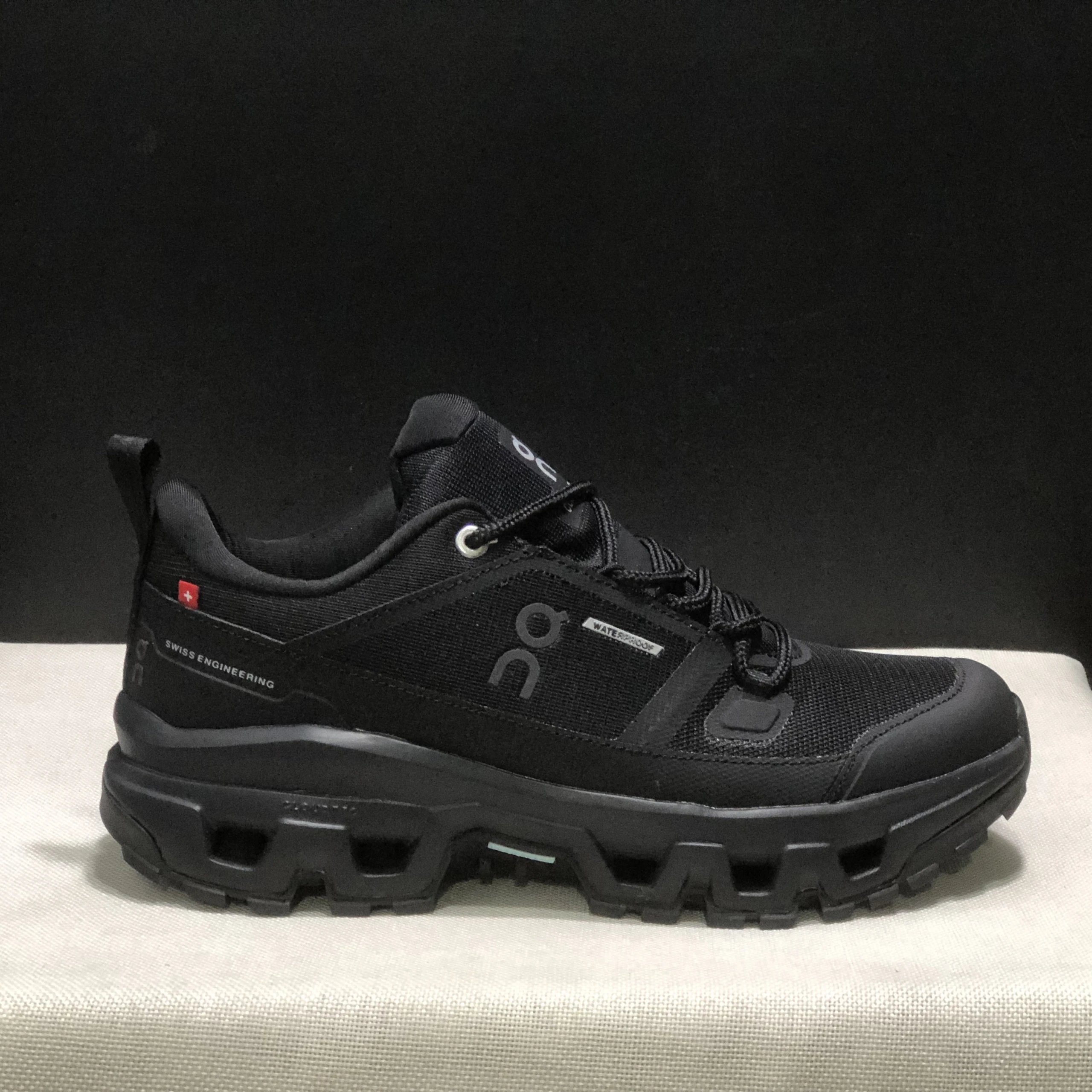 On Boots Cloudrock Waterproof Hiking — 13#