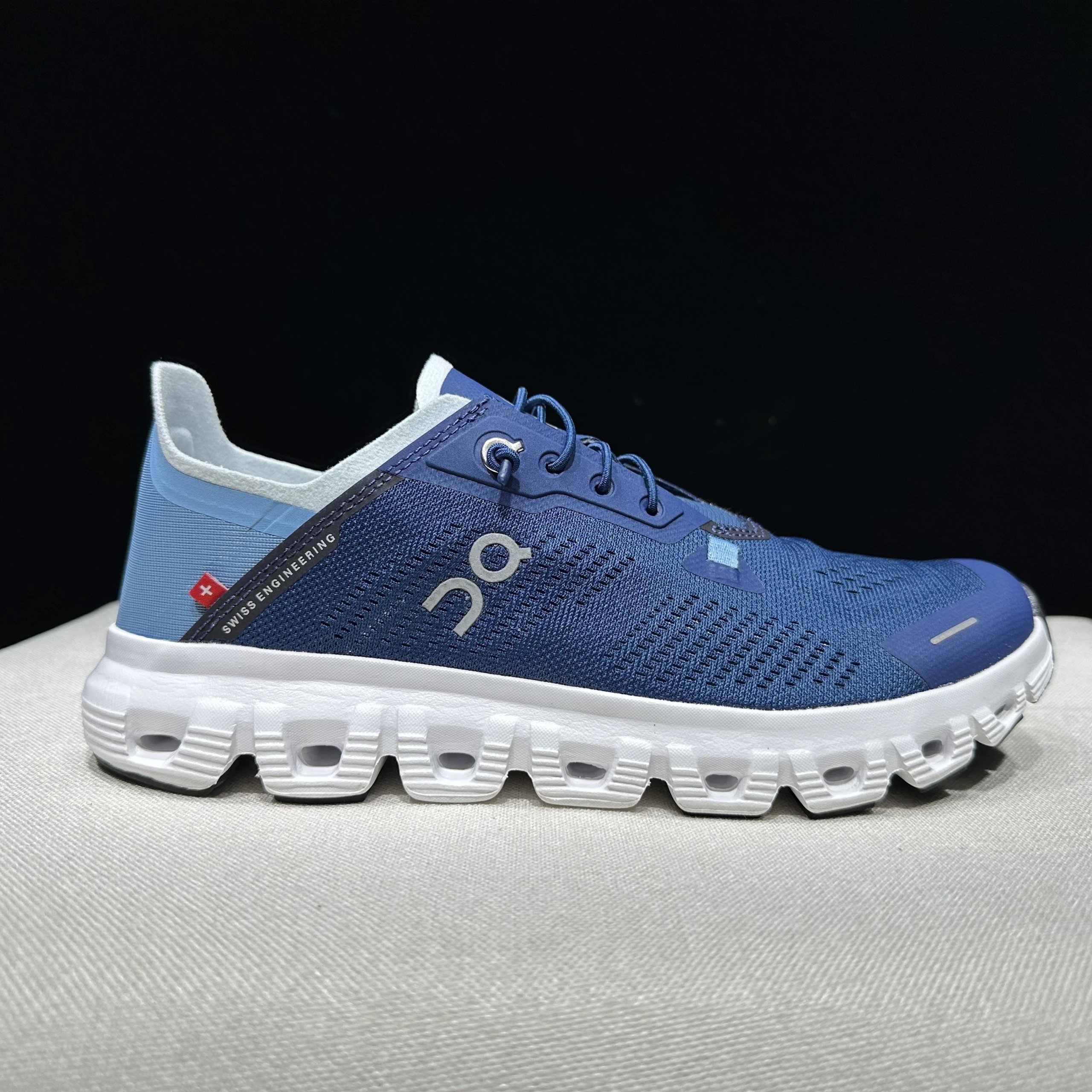 Cl0ud 6 Coast Size:36-45