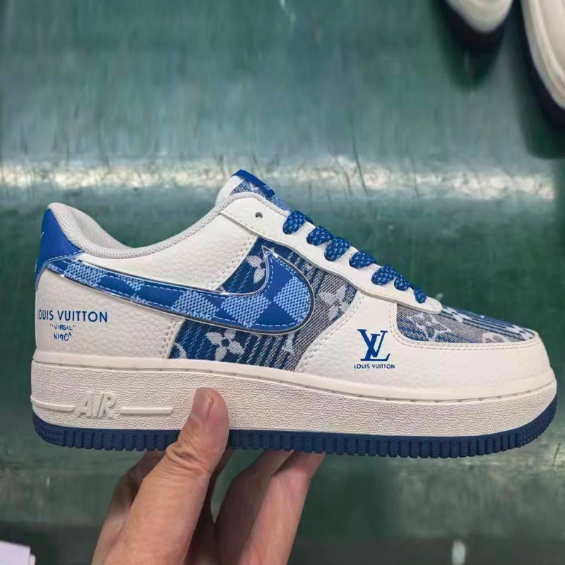 Beige and blue Lv SKU image