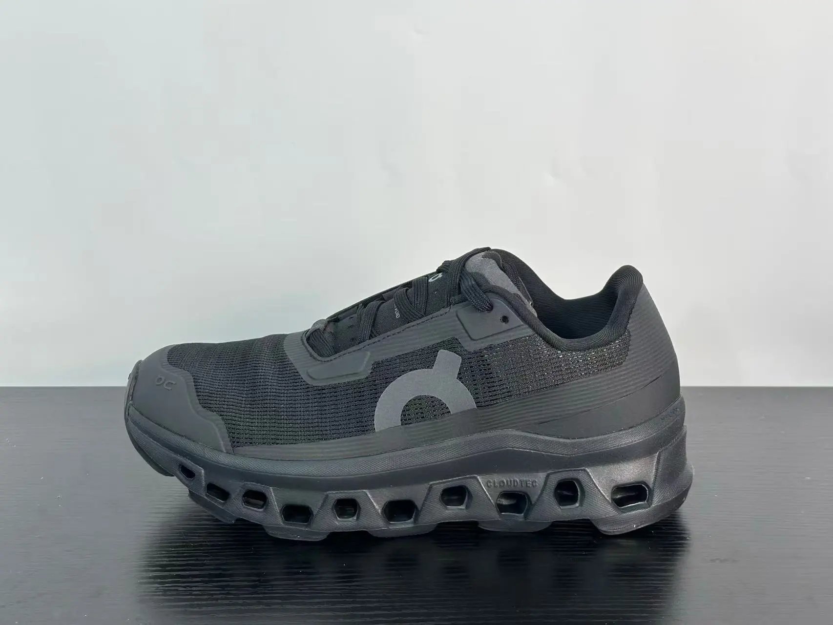 On CloudTec Running Shoes Black