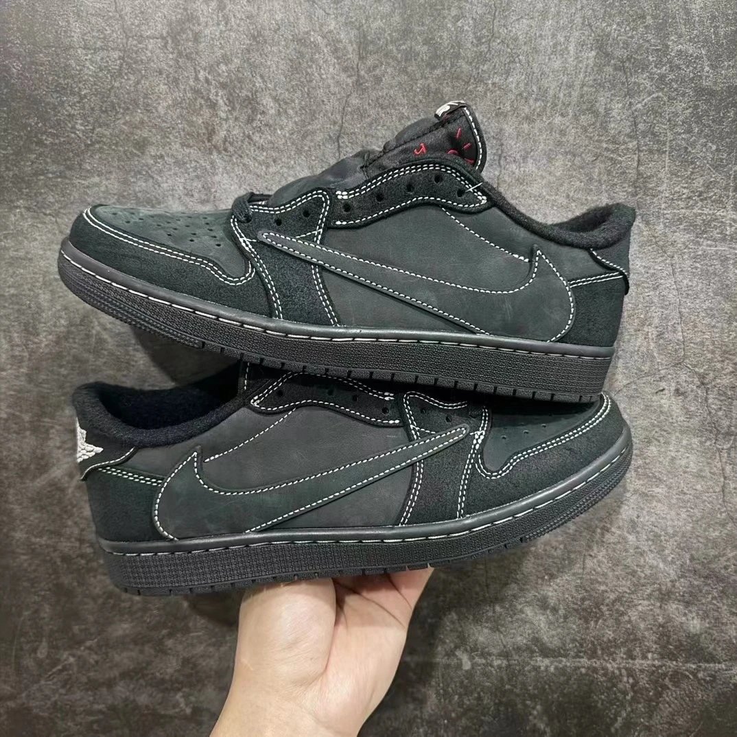 Black Barbell Low Top DM7866-001