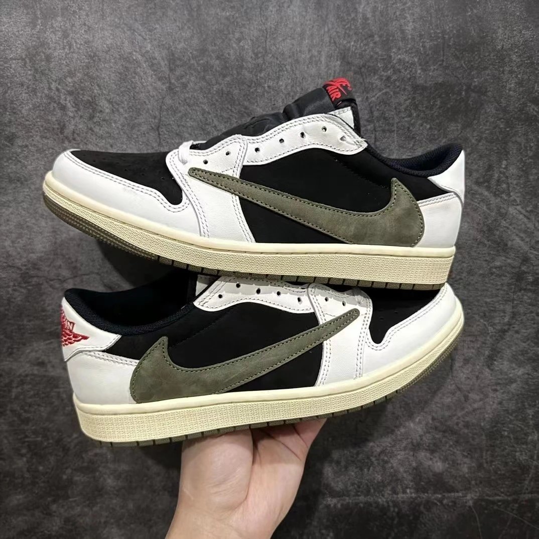 Olive Green Barbell Low Top DZ4137-106