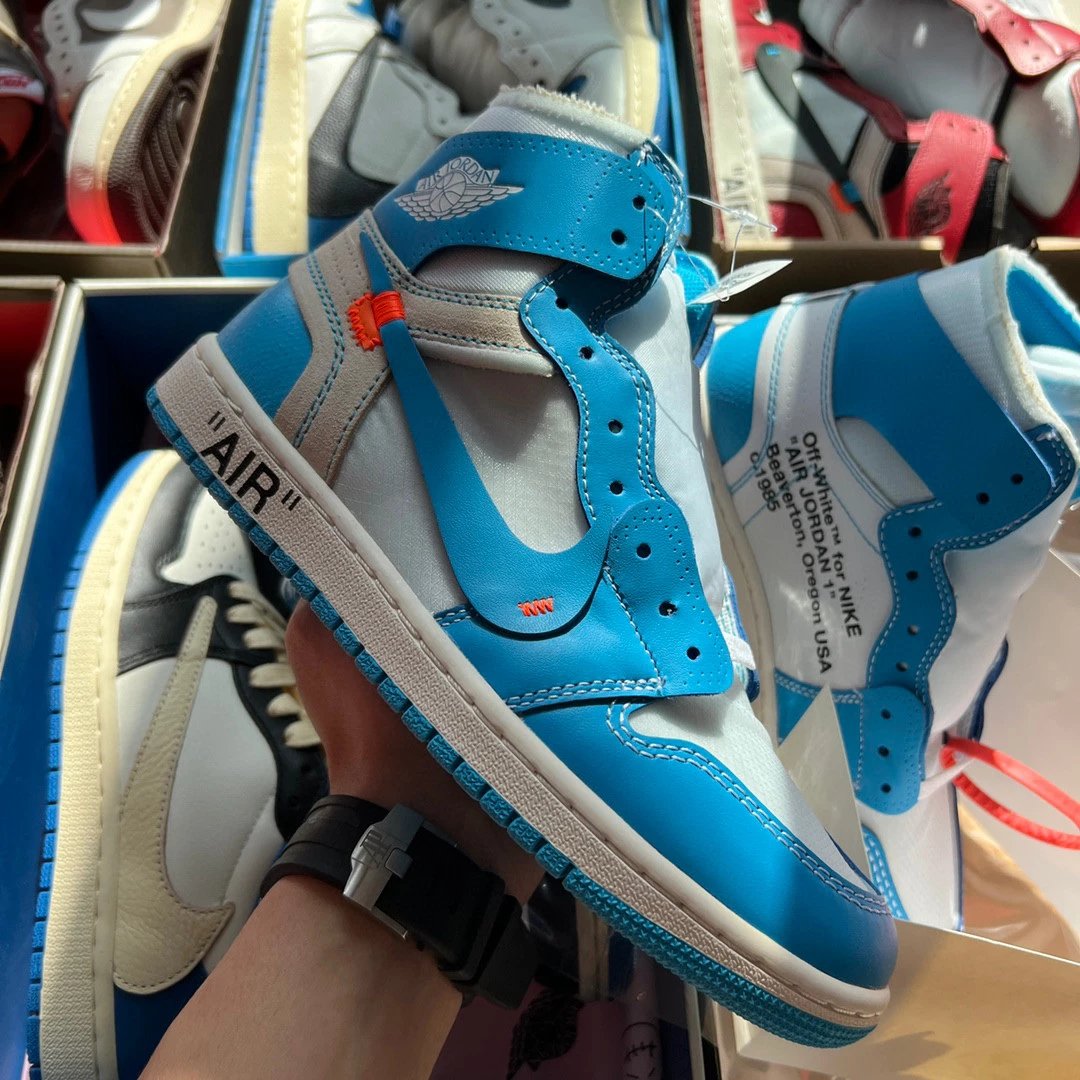 Air Jordan 1 Off-White University Blue AA3834-101