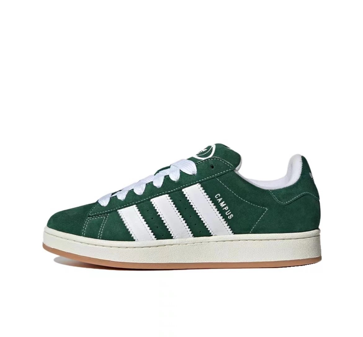 Green and white H03472