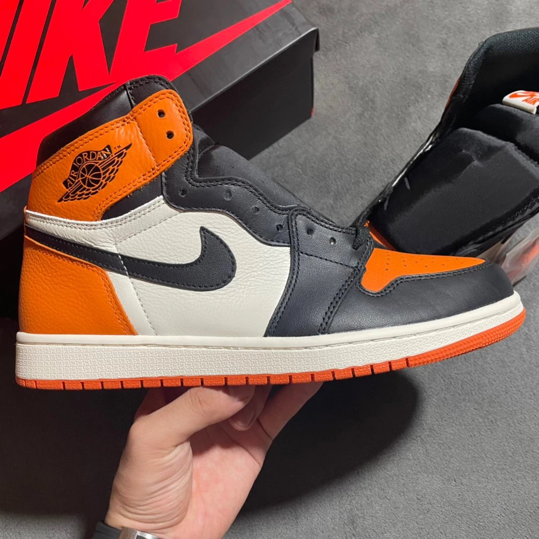 Air Jordan 1 Shattered Backboard (Black/Orange) 555088-005