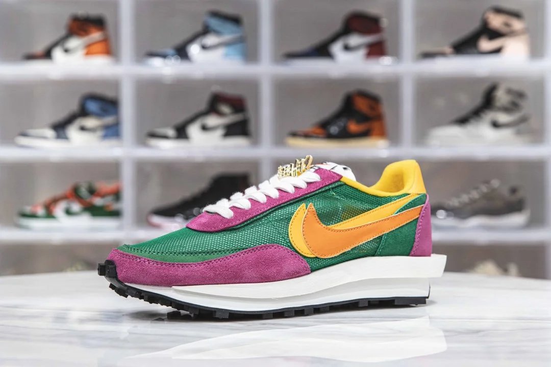 Nike SACAI Waffle Deconstructed