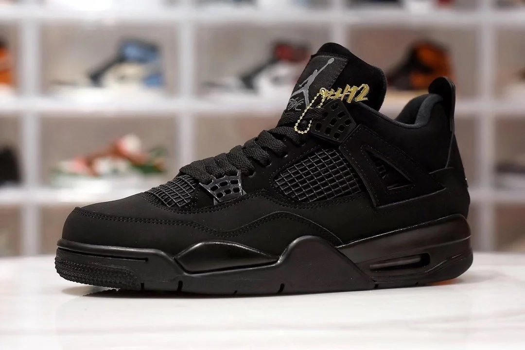Air Jordan 4 Black Cat