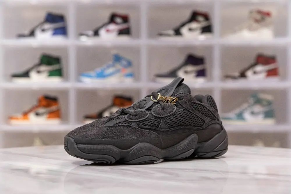 YEEZY 500 All Black