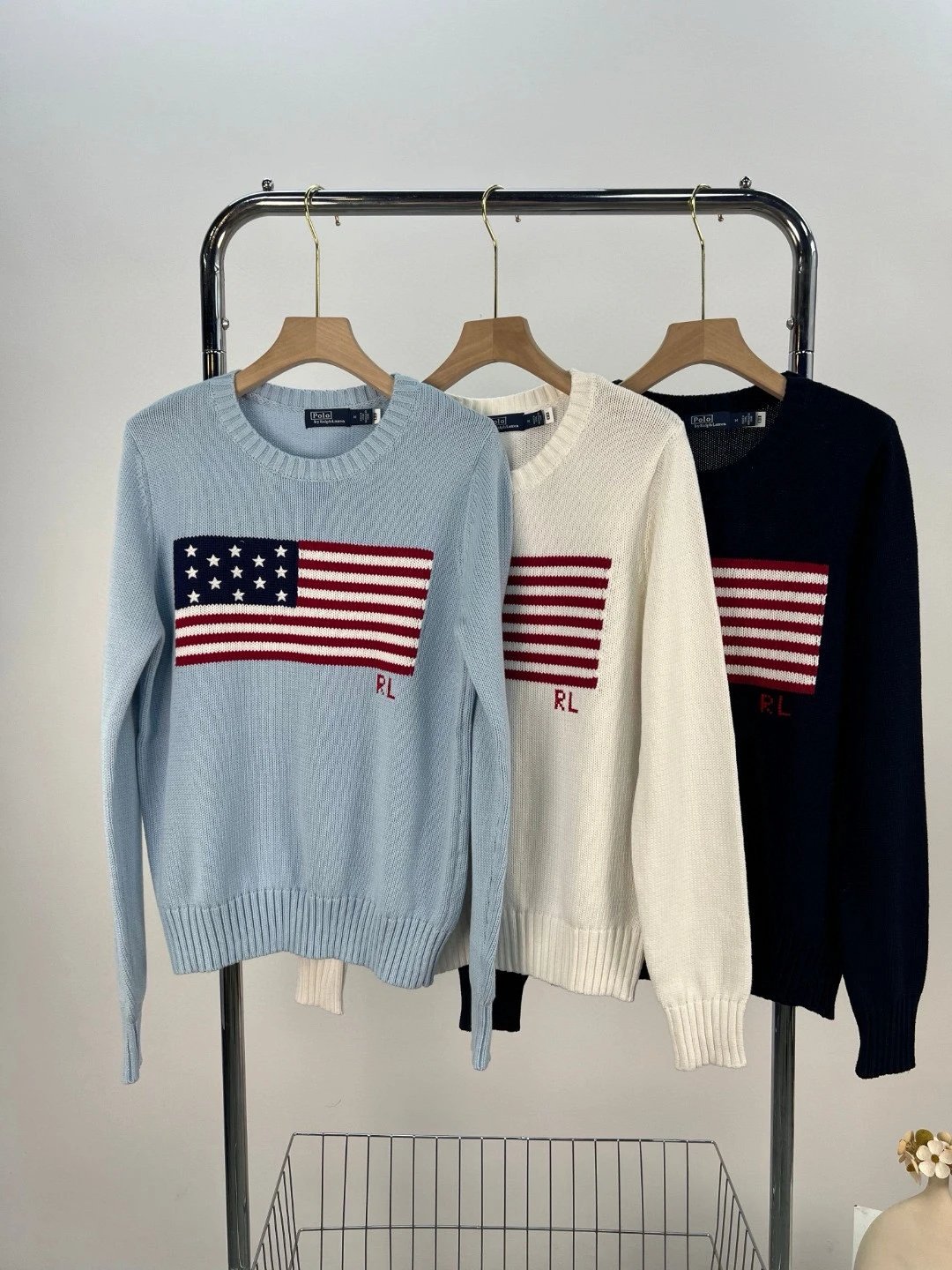 Ralph Lauren Flag Logo Crew Neck Sweater photo 6