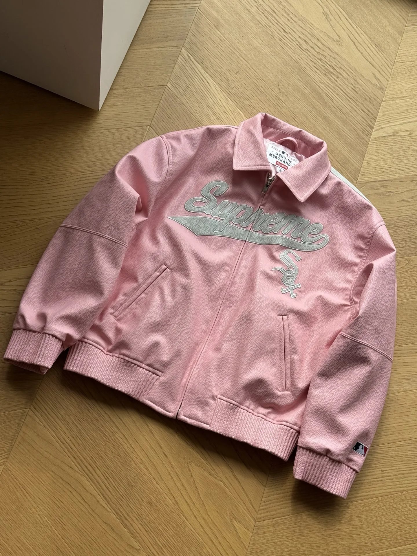 Supreme x Chicago White Sox Leather Varsity Jacket photo 2