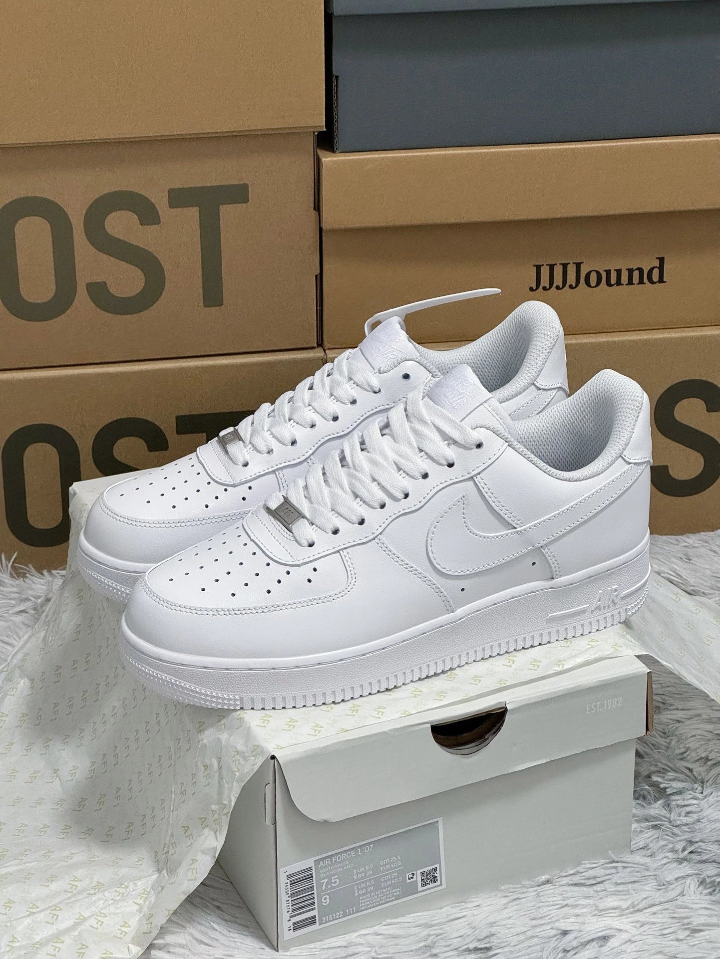 纯白和纯黑优质工厂