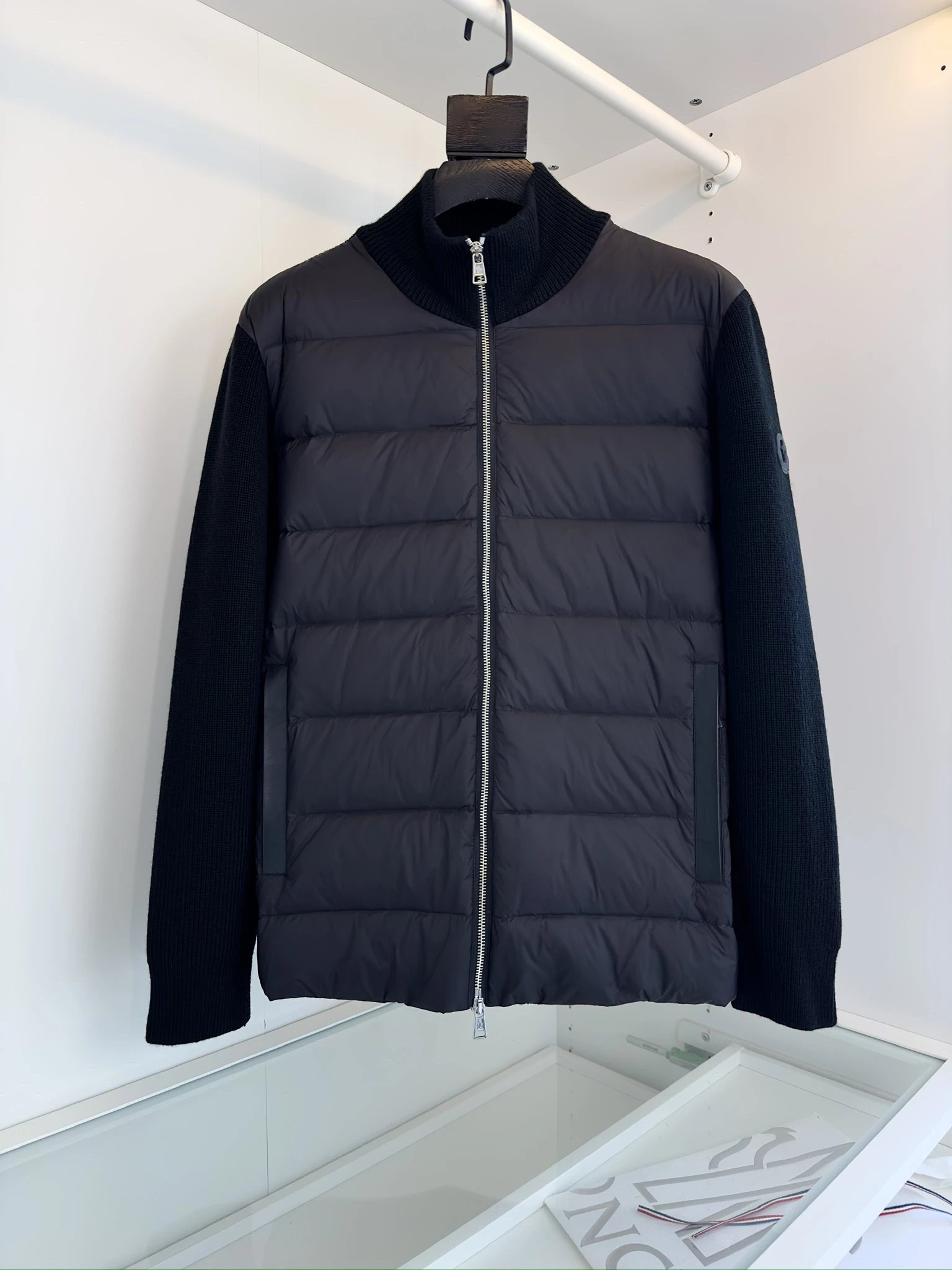 M羽绒服Whats app 86 152 0596 886111