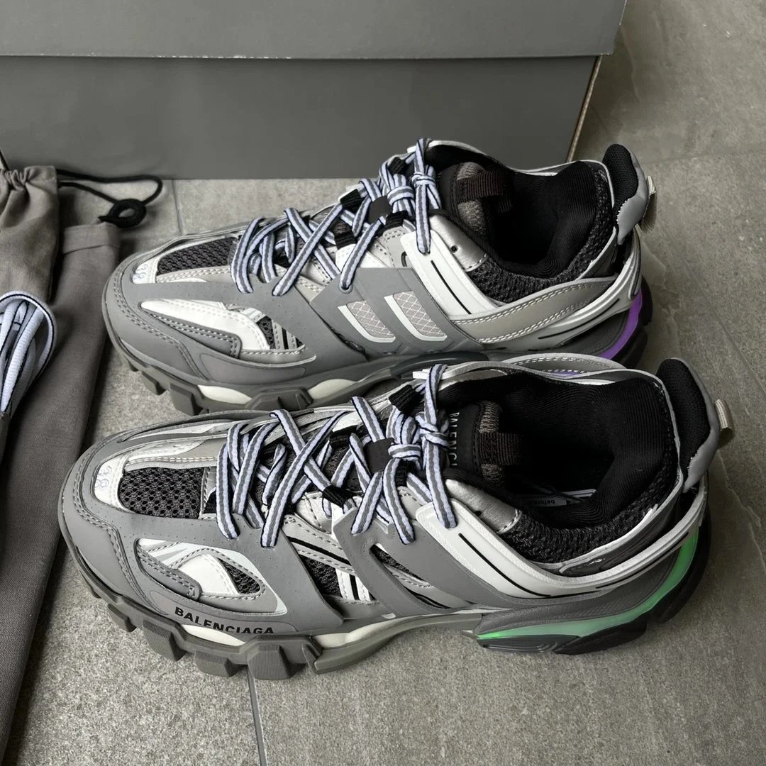 LED Light-Up Shoes photo 6