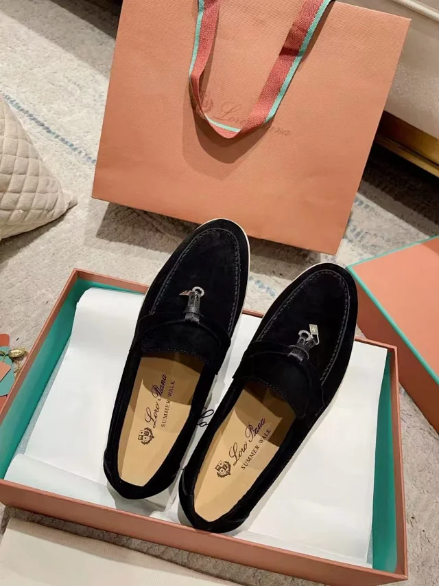 Loro Piana Leather Shoes Summer Walk Suede Loafers product detail image 1
