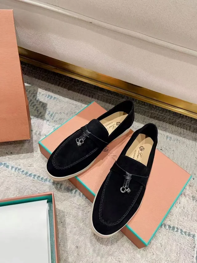Loro Piana Leather Shoes Summer Walk Suede Loafers product detail image 2