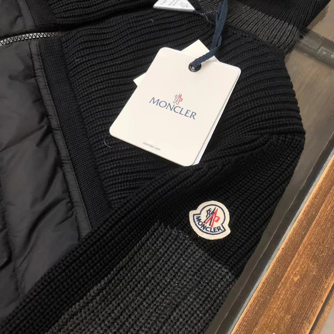 Moncler Knit-Panelled Down Jacket Black product detail 2 in Litbuy spreadsheet finds