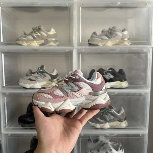 New Balance 9060 Black/Gray/Gold Chunky Sneakers - 5
