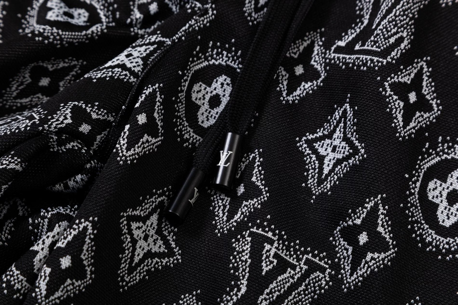 Off-White Floral Print Drawstring Shorts Multicolor - 32